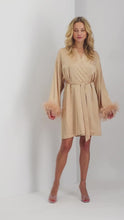 Kimono Feder Nude
